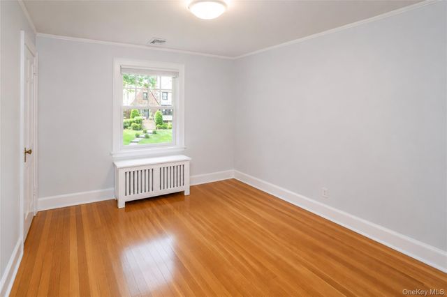 190 Douglas Place, Mount Vernon, NY 10552