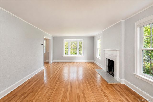 190 Douglas Place, Mount Vernon, NY 10552