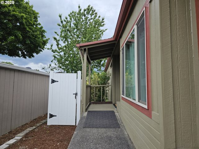 14204 Ne 10TH Ave 71, Vancouver, WA 98685