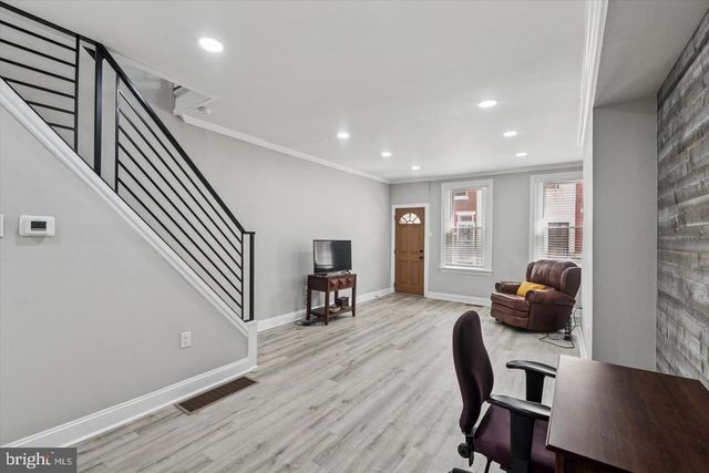 2215 WATKINS ST, Philadelphia, PA 19145