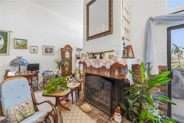 1115 Walnut Grove, Rosemead, CA 91770