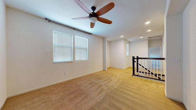 2212 Gallery Dr, Riverbank, CA 95367