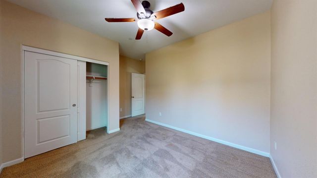 2212 Gallery Dr, Riverbank, CA 95367