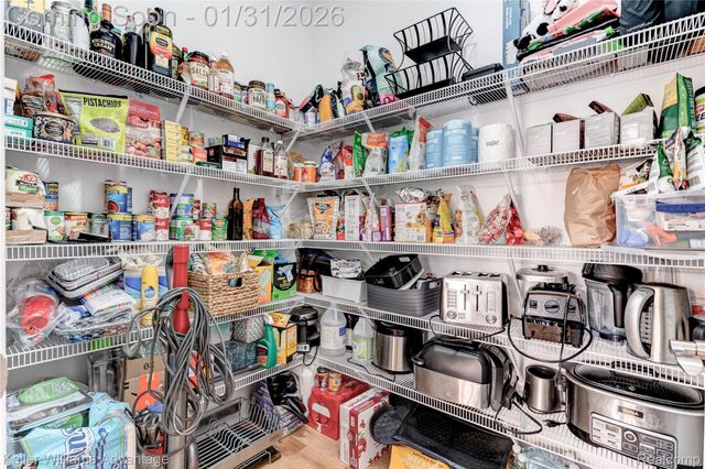 51332 E Bourne Terrace, Novi, MI 48374