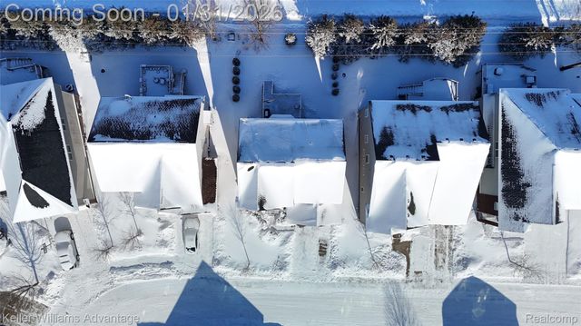 51332 E Bourne Terrace, Novi, MI 48374