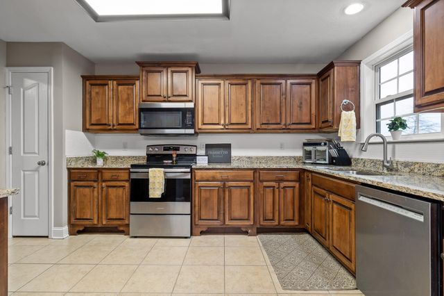 208 Home Place Court SE, Cleveland, TN 37323