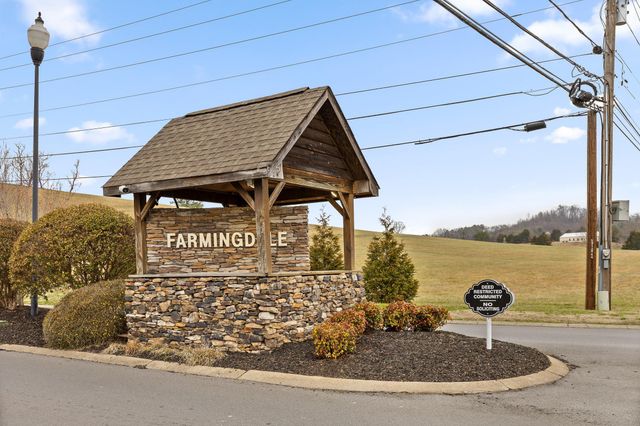 208 Home Place Court SE, Cleveland, TN 37323