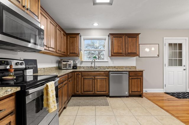 208 Home Place Court SE, Cleveland, TN 37323