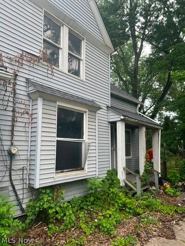 14809 Pepper Avenue, Cleveland, OH 44110