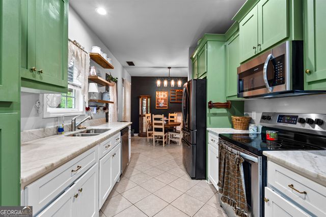464 Evelyn Drive, Greenville, GA 30222