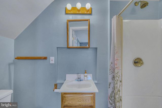 630 N 2ND ST, Emmaus, PA 18049