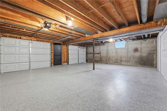 1010 Wesley Avenue, Raymore, MO 64083