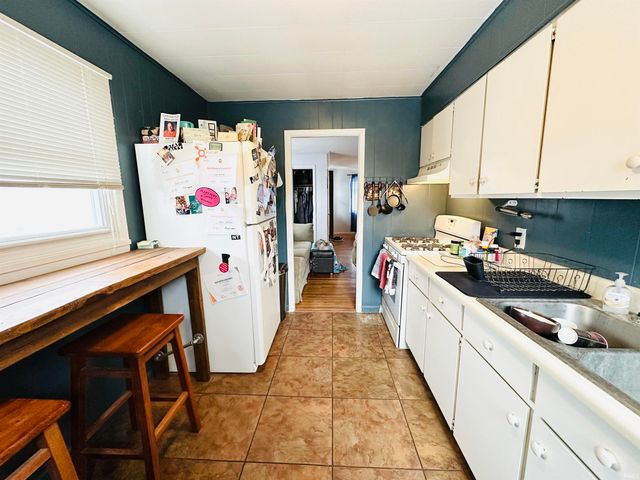 917 Geyer Avenue, Mishawaka, IN 46544