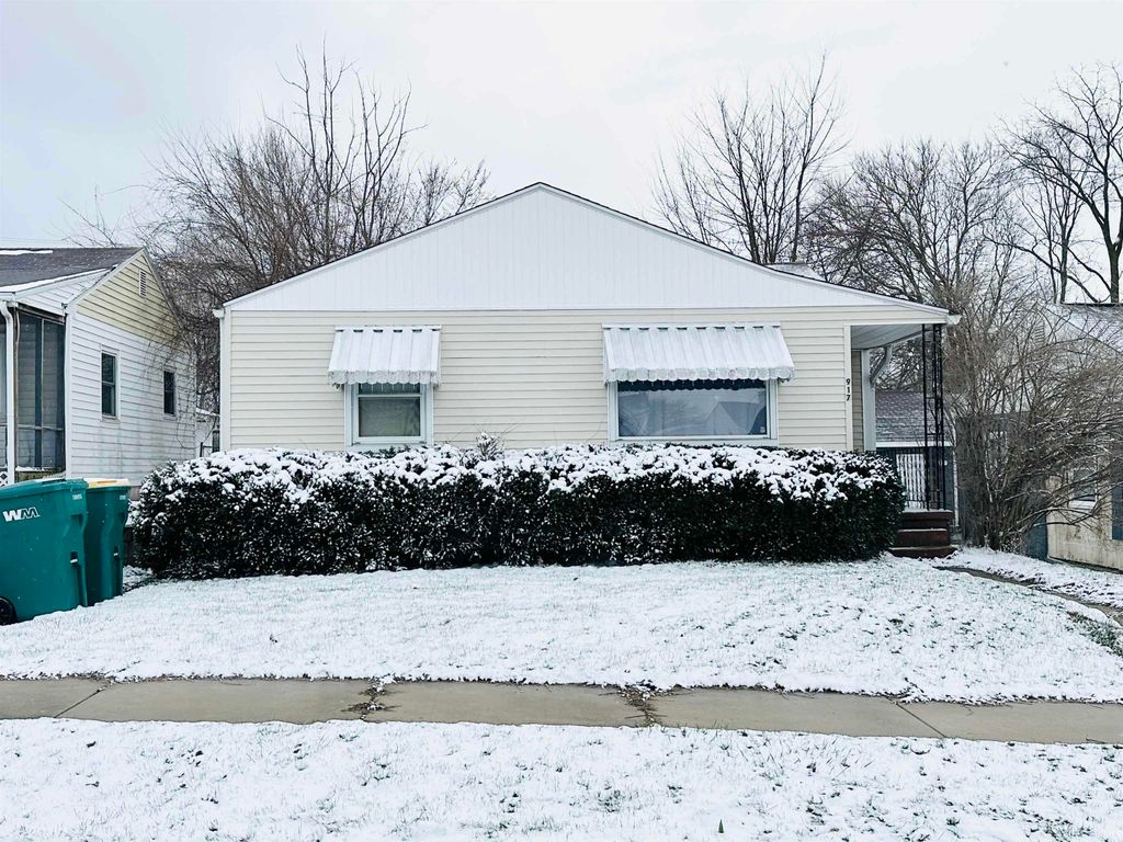 917 Geyer Avenue, Mishawaka, IN 46544