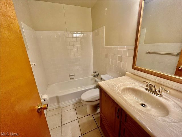501 Edison Street, Struthers, OH 44471