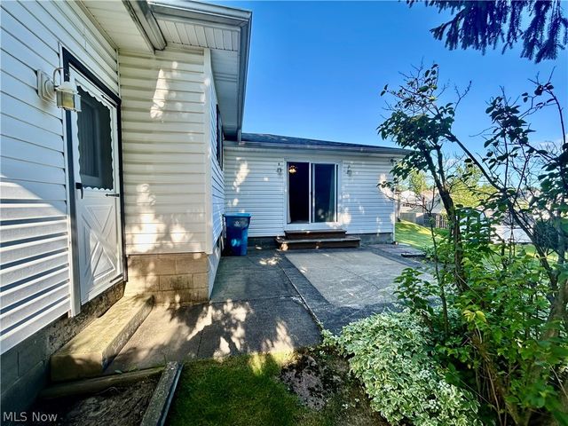 501 Edison Street, Struthers, OH 44471