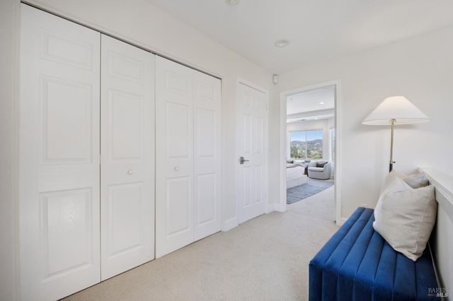 255 Baypoint Dr, San Rafael, CA 94901