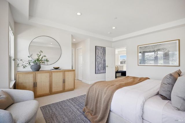 255 Baypoint Dr, San Rafael, CA 94901