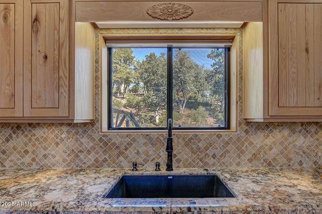 4037 W Sage Court, Pine, AZ 85544