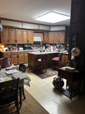 1842 Highway 641, S, Camden, TN 38320