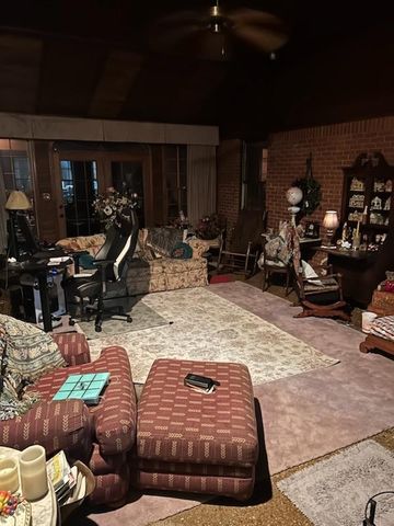 1842 Highway 641, S, Camden, TN 38320