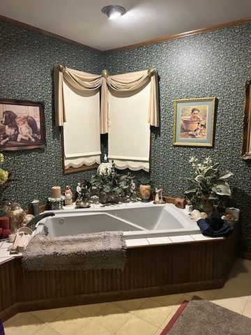 1842 Highway 641, S, Camden, TN 38320