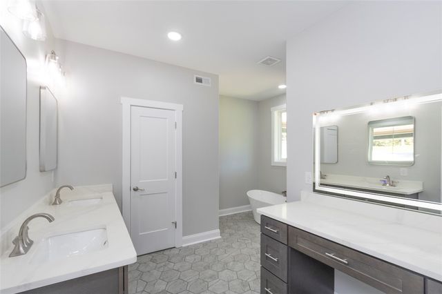 45 Bigmouth Cove, Iva, SC 29655