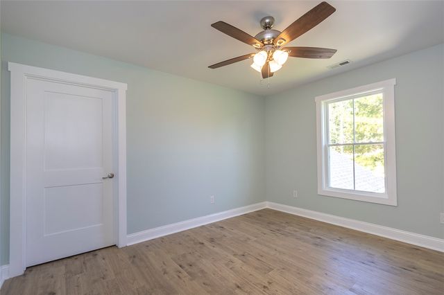 45 Bigmouth Cove, Iva, SC 29655