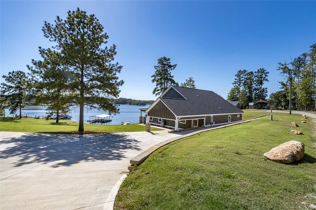 45 Bigmouth Cove, Iva, SC 29655