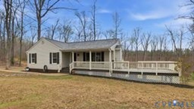 2715 Ravenwood Rd, Goochland, VA 23038