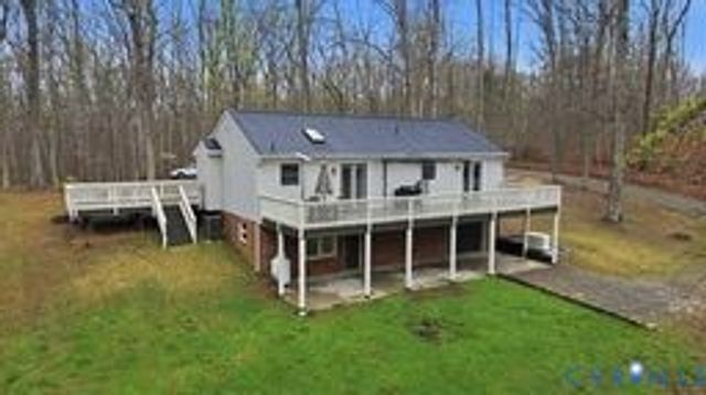 2715 Ravenwood Rd, Goochland, VA 23038