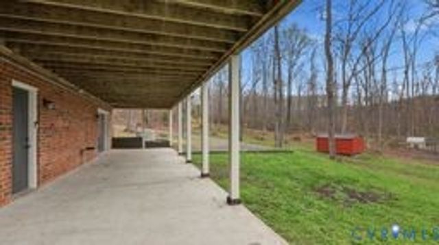 2715 Ravenwood Rd, Goochland, VA 23038