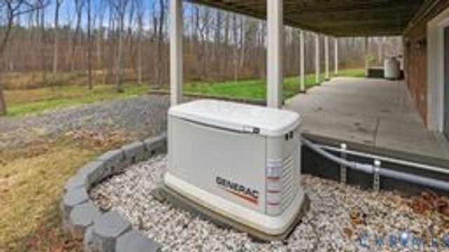 2715 Ravenwood Rd, Goochland, VA 23038