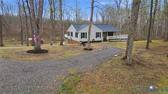 2715 Ravenwood Rd, Goochland, VA 23038