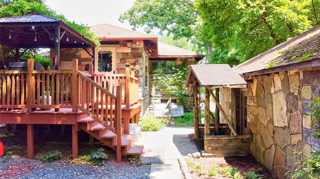 120 Route 17K, Newburgh, NY 12550