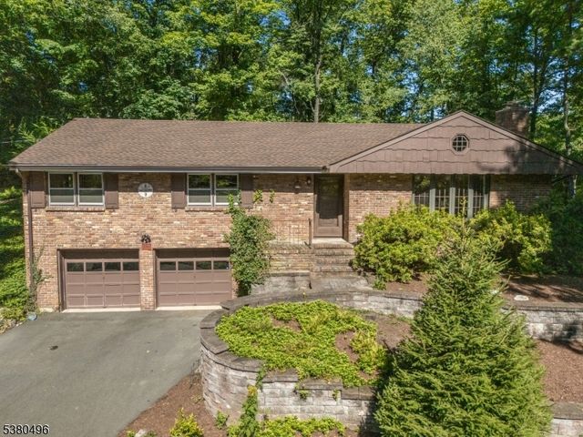 1297 Hemlock Dr, Bridgewater Twp., NJ 07920