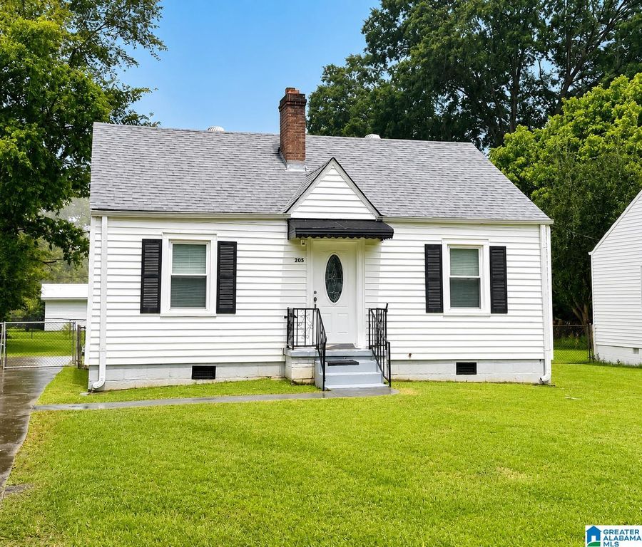 205 JUNE AVENUE, Hueytown, AL 35023