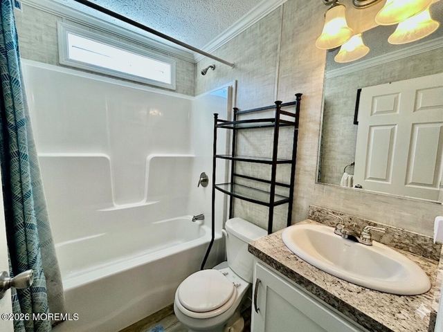 31 Monique Circle, Hazlet, NJ 07730
