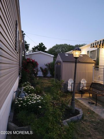 31 Monique Circle, Hazlet, NJ 07730