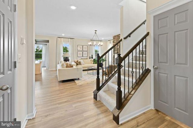 8 REGENT CIRCLE, Hagerstown, MD 21742