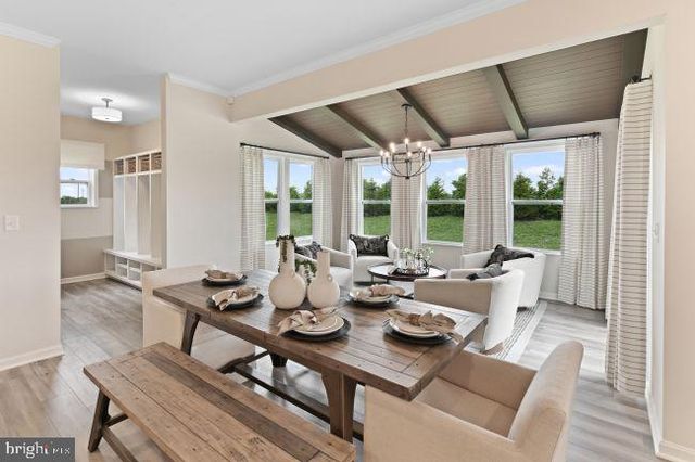 8 REGENT CIRCLE, Hagerstown, MD 21742