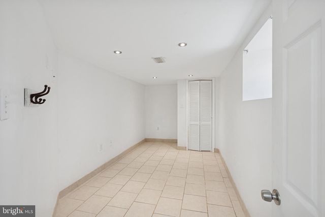 3343 RAVENWOOD AVE, Baltimore, MD 21213