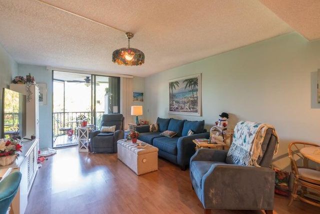 890 N Federal Highway 202, Lantana, FL 33462