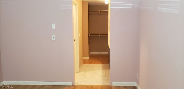 5156 Gray Lane A, Las Vegas, NV 89119