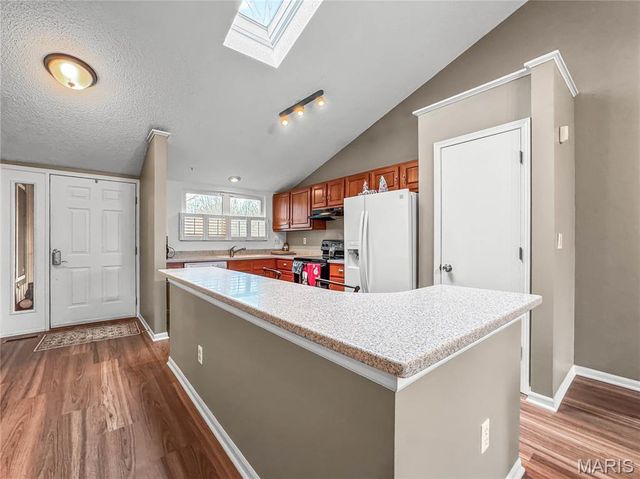 1020 Nancy Drive, O'fallon, IL 62269