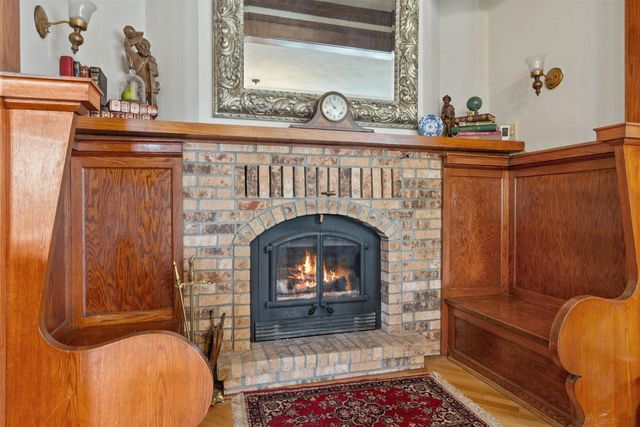 426 E NORTH LAKE STREET, Hancock, WI 54943