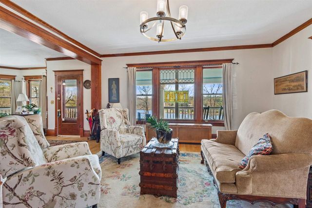 426 E NORTH LAKE STREET, Hancock, WI 54943