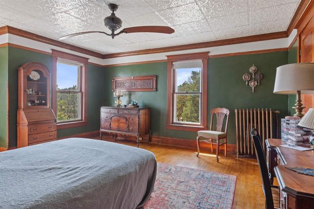 426 E NORTH LAKE STREET, Hancock, WI 54943