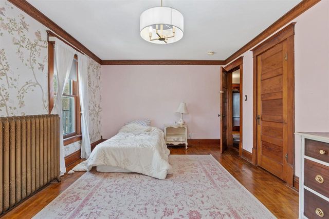 426 E NORTH LAKE STREET, Hancock, WI 54943
