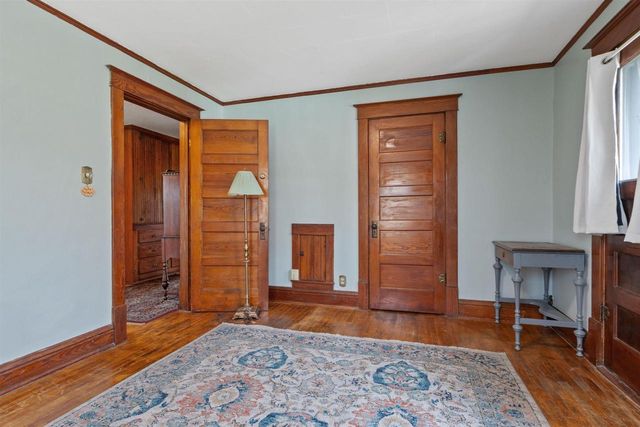 426 E NORTH LAKE STREET, Hancock, WI 54943